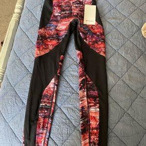 Lululemon sweat and repeat right 28” leggings